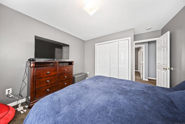 280 Ridgefield Ave, Waterbury, CT 06705 - bedroom with baseboards, carpet, and a closet