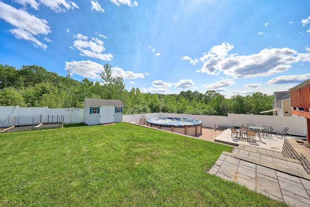280 Ridgefield Ave, Waterbury, CT 06705 - view of yard with a patio