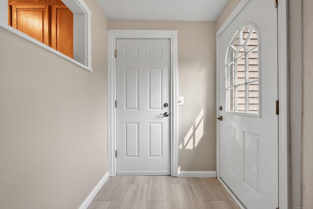 170 Morningside Dr E, Bristol, CT 06010 - entryway featuring baseboards and healthy amount of natural light