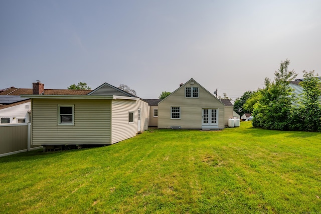 170 Morningside Dr E, Bristol, CT 06010 - back of property with french doors