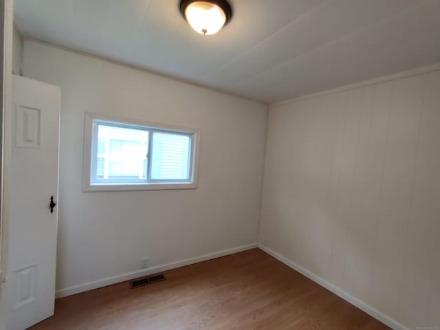 29 Hemlock Dr, Shelton, CT 06484 - spare room featuring light wood finished floors and baseboards