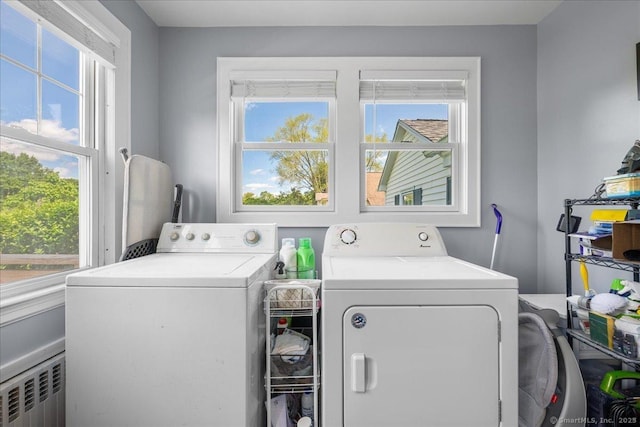 17 Wild Rose Pl, Waterford, CT 06385 - laundry area featuring washing machine and dryer and healthy amount of natural light