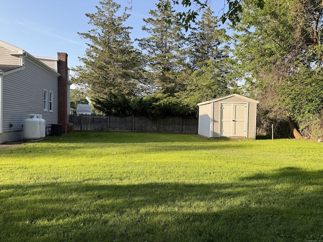 42 Waldo St, East Haven, CT 06512 - view of yard featuring cooling unit
