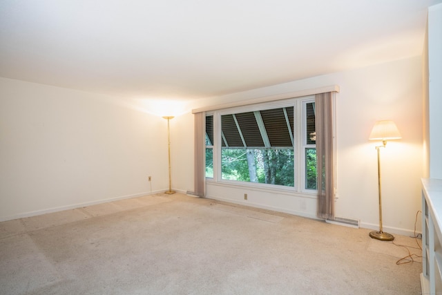 35 Chestnut Hill Rd, Simsbury, CT 06092 - empty room featuring light colored carpet