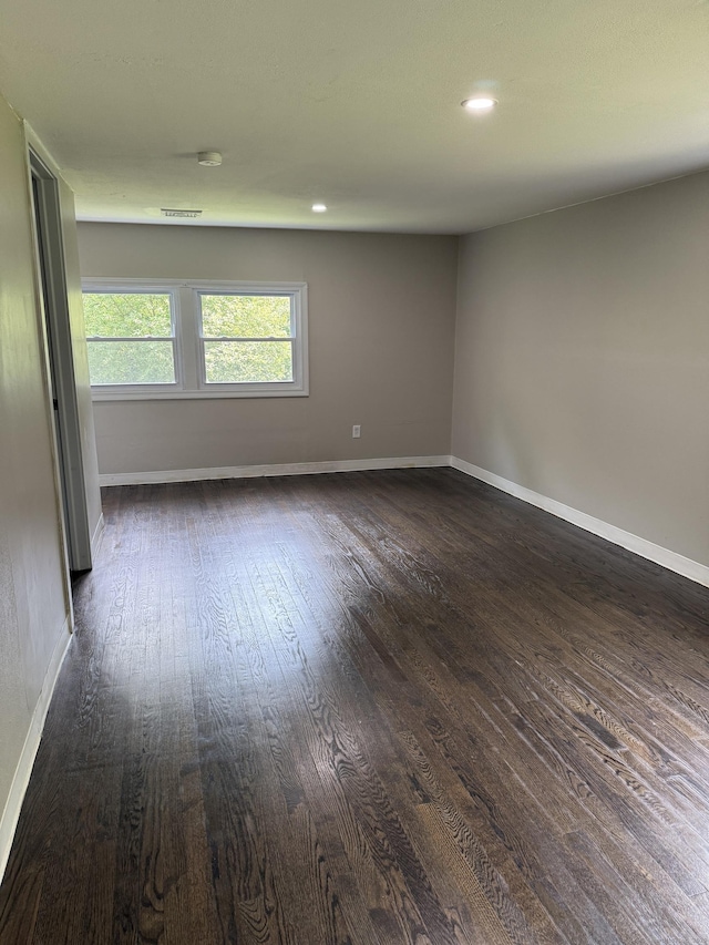116 Howd Rd, Durham, CT 06422 - spare room with dark wood-type flooring, a smoke detector, and recessed lighting