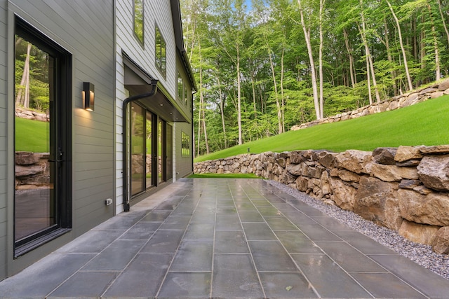 22 Limekiln Rd, Redding, CT 06896 - view of patio