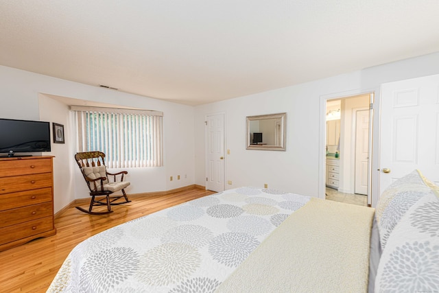 2 Mansfield Grove Rd Apt 160, East Haven, CT 06512 - bedroom featuring light wood-type flooring and baseboards