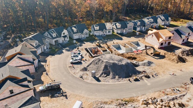 7 Ivy Hill Rd, Waterford, CT 06385 - aerial view of property and surrounding area with nearby suburban area
