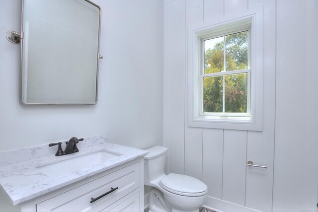 59 Thornhill Rd, Fairfield, CT 06824 - bathroom featuring toilet and vanity