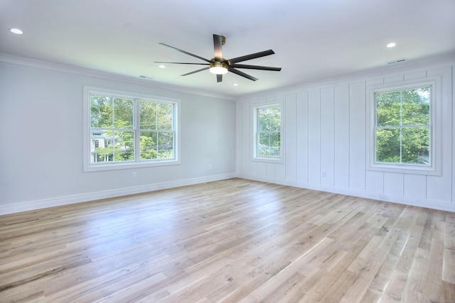 59 Thornhill Rd, Fairfield, CT 06824 - unfurnished room with a ceiling fan, crown molding, light wood-type flooring, baseboards, and recessed lighting