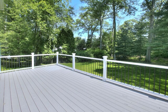 59 Thornhill Rd, Fairfield, CT 06824 - deck with a lawn