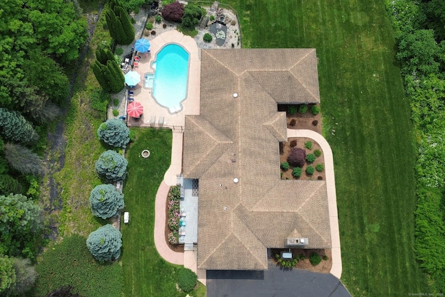 70R Tri Mountain Rd, Durham, CT 06422 - aerial view of property and surrounding area with a pool area