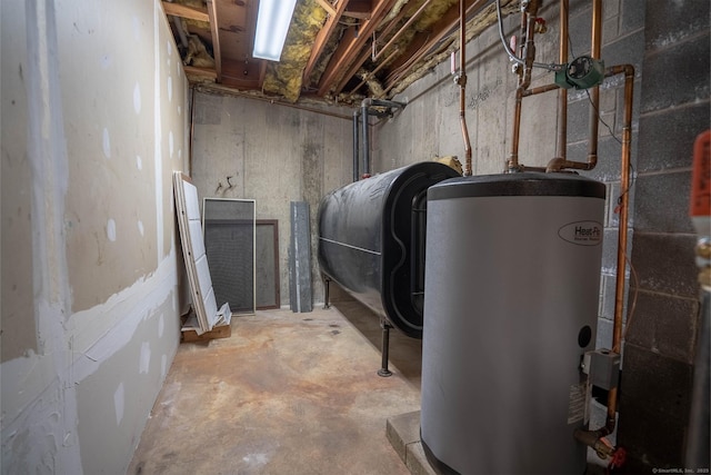 70R Tri Mountain Rd, Durham, CT 06422 - unfinished below grade area with water heater and oil tank