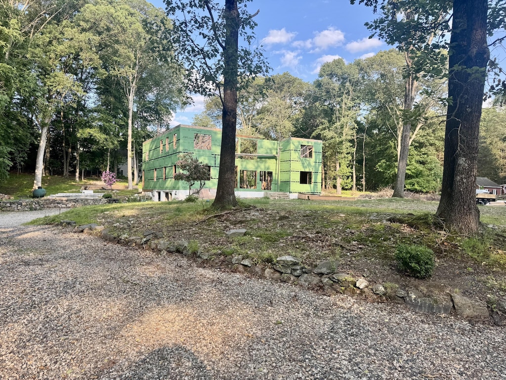 53 Deerfield Dr, Stamford, CT 06903 - photo 1