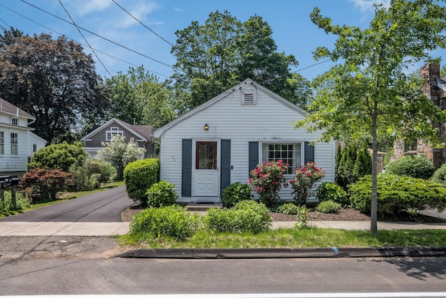 36 State St, Guilford, CT 06437 - view of front of property