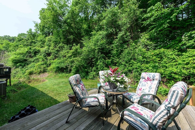 34 Cedar Rock Rd, Woodbridge, CT 06525 - wooden terrace featuring a yard and a view of trees