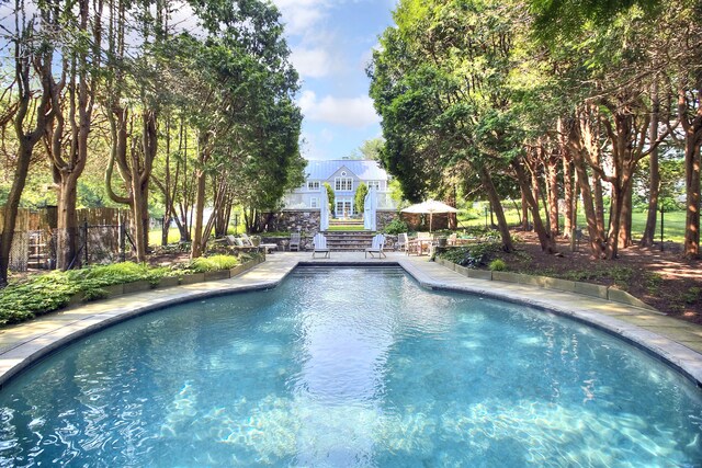 2683 Bronson Rd, Fairfield, CT 06824 - view of swimming pool featuring a patio area