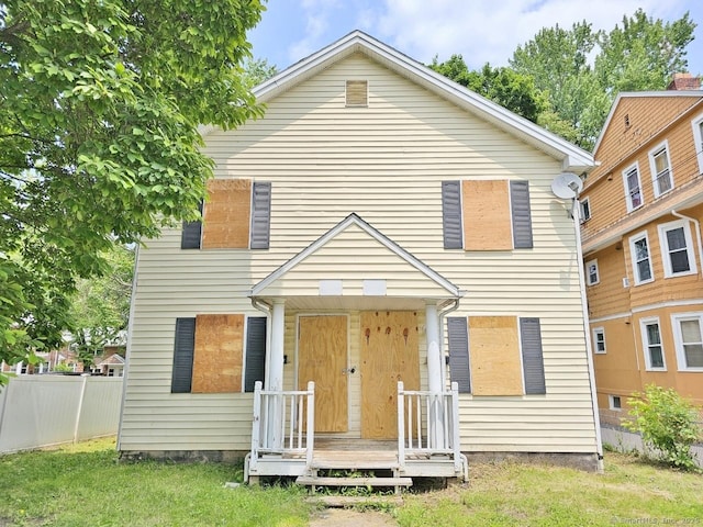 270 Capen St, Hartford, CT 06112 - view of front facade