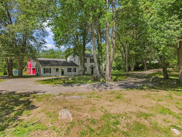 157 Mile Creek Rd, Old Lyme, CT 06371 - view of yard with driveway