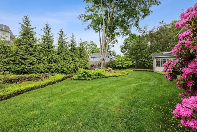 20 Cherry Ln, Madison, CT 06443 - view of grassy yard