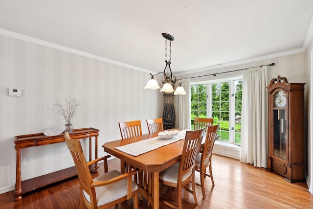 20 Cherry Ln, Madison, CT 06443 - dining space featuring crown molding, light wood-type flooring, and baseboards