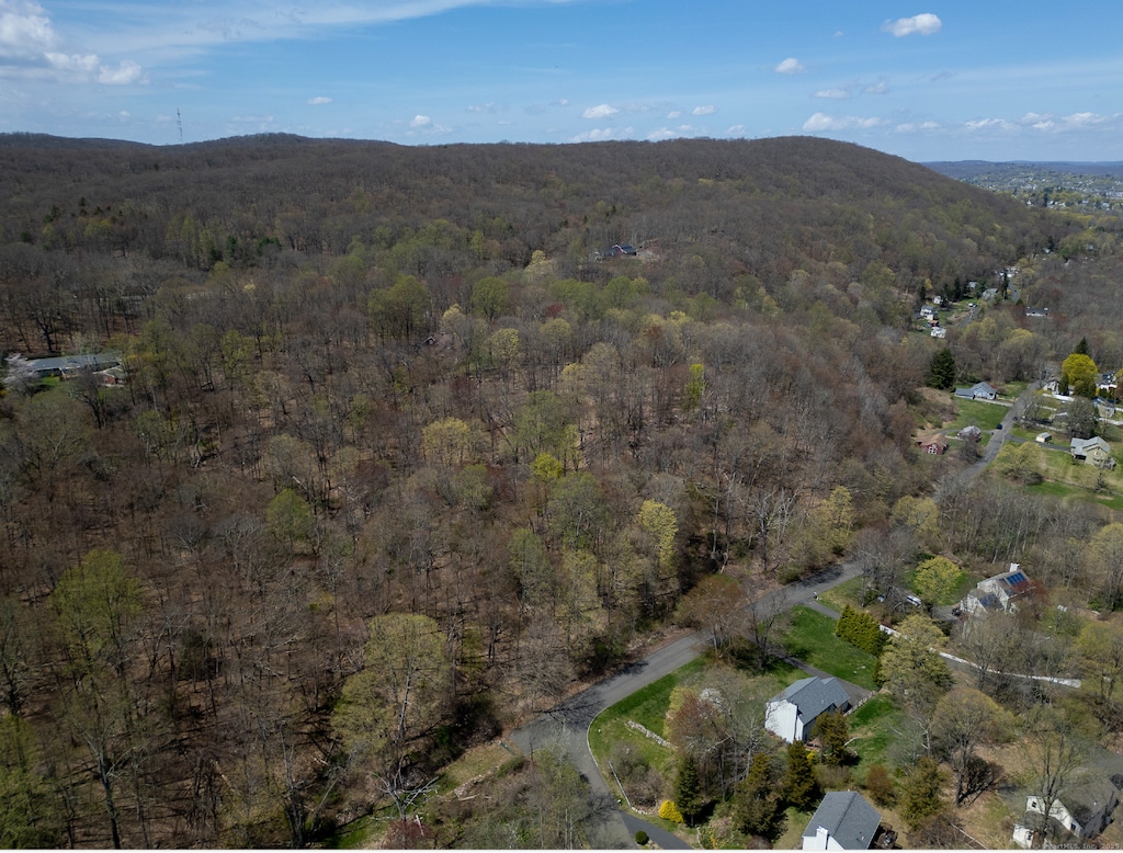 5 Reservoir Rd, Danbury, CT 06810