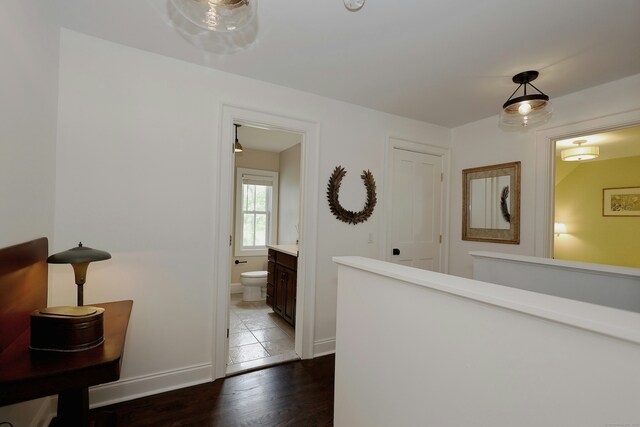 171 Cross Hwy, Redding, CT 06896 - hall featuring wood finished floors and baseboards