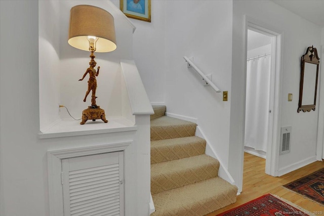 424 Trailsend Dr Unit 424, Torrington, CT 06790 - stairs featuring wood finished floors and baseboards