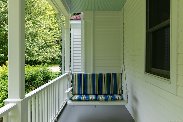 78 Garnet Rd, Roxbury, CT 06783 - view of balcony