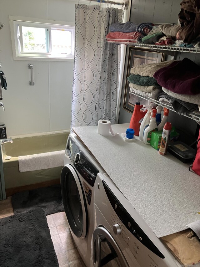 80 Sheldon Rd Lot 12, Griswold, CT 06351 - laundry room with washer and clothes dryer