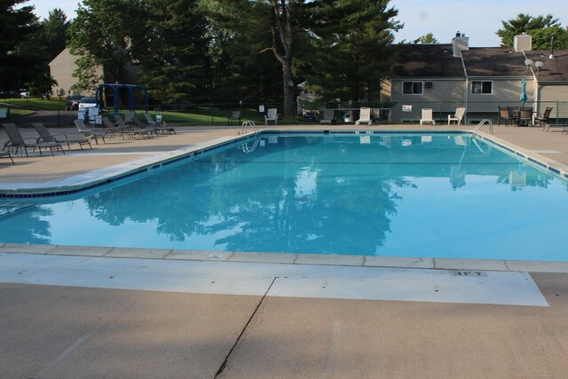 9 Watch Hill Cir Unit 9, Cromwell, CT 06416 - community pool with a patio