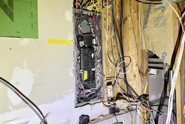 40 Bee Mountain Rd, Oxford, CT 06478 - utilities with electric panel