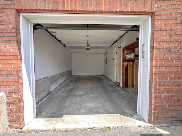925 Oronoke Rd Unit 36G, Waterbury, CT 06708 - garage featuring a garage door opener