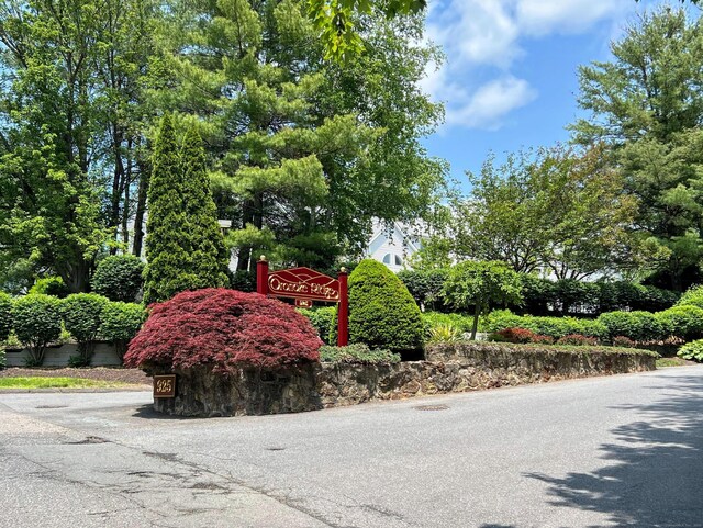 925 Oronoke Rd Unit 36G, Waterbury, CT 06708 - view of community sign