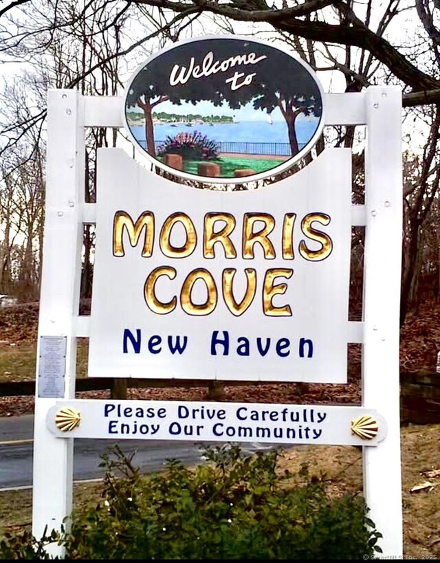 475 Lighthouse Rd, New Haven, CT 06512 - view of community sign