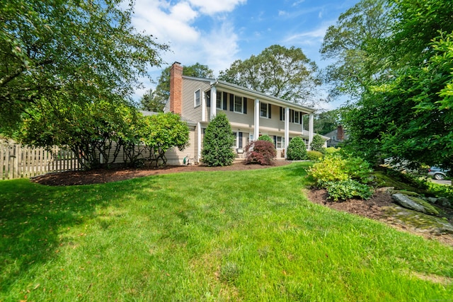 277 Dundee Rd, Stamford, CT 06903 - photo 2
