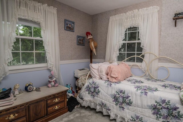 30 Dwight Rd, Middlefield, CT 06455 - carpeted bedroom with wallpapered walls