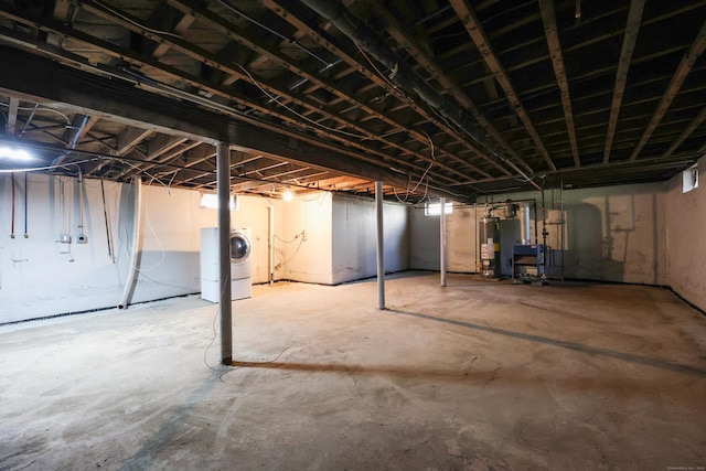 103 Anthony St, New Haven, CT 06515 - unfinished basement with washer / dryer and water heater