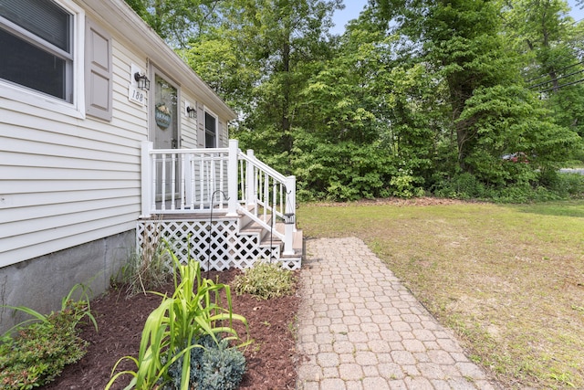 188 W Main St, East Lyme, CT 06357 - view of green lawn