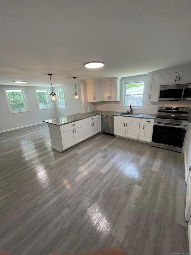 285 Sheffield St, Waterbury, CT 06704 - photo 14