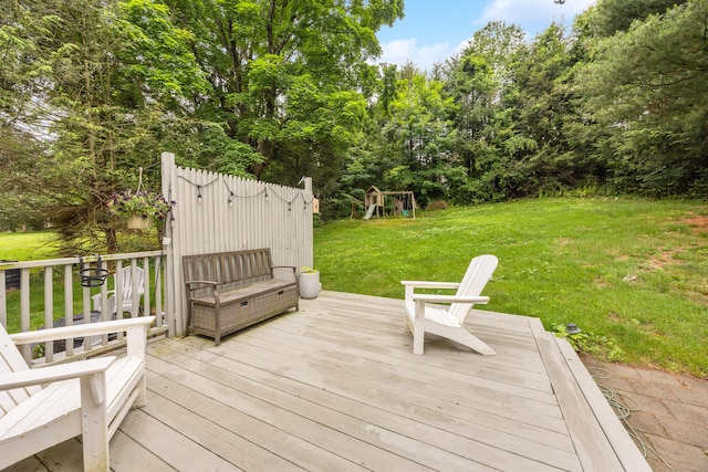 277 Tryon St, Middletown, CT 06457 - wooden deck featuring a lawn and view of wooded area