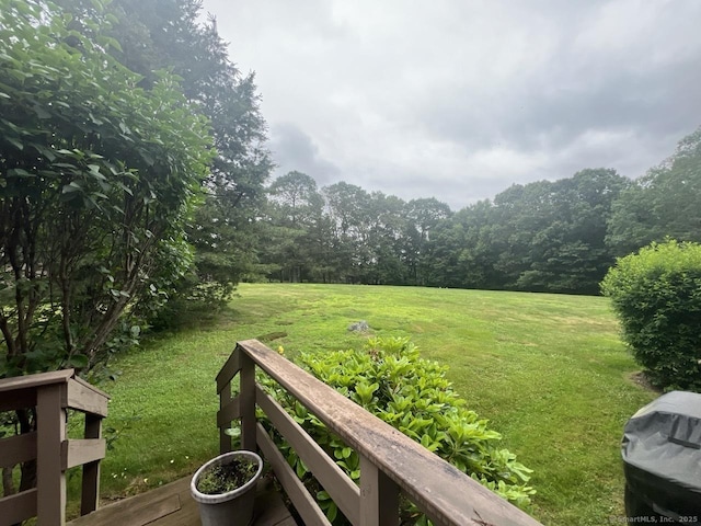 27 Rolling Ridge Rd Unit 27, Monroe, CT 06468 - view of grassy yard featuring a view of trees