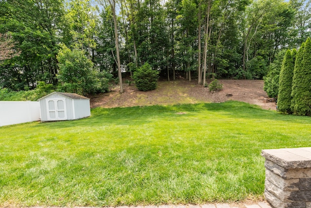 43 Superior Ave, Newington, CT 06111 - view of yard