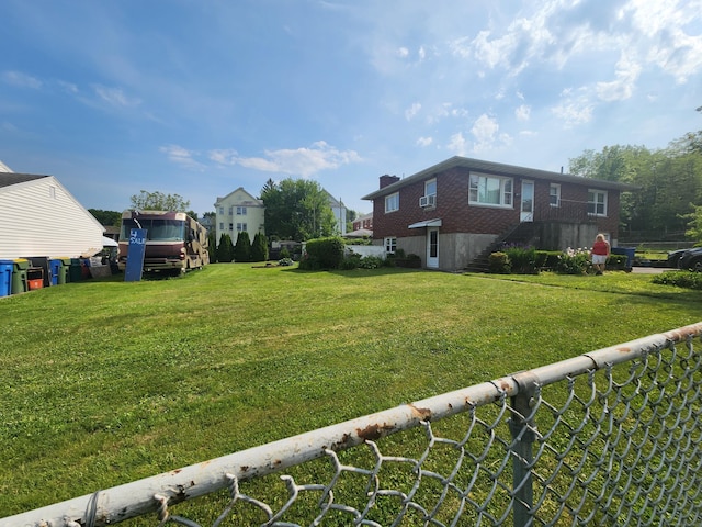 82 Hotchkiss St, Waterbury, CT 06704 - view of yard