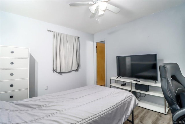 115 Sunburst Rd, Bridgeport, CT 06606 - bedroom featuring wood finished floors and a ceiling fan