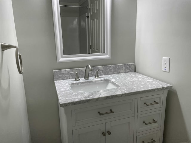 8 Highpoint Ct Unit 8, Woodbury, CT 06798 - bathroom with vanity and a shower