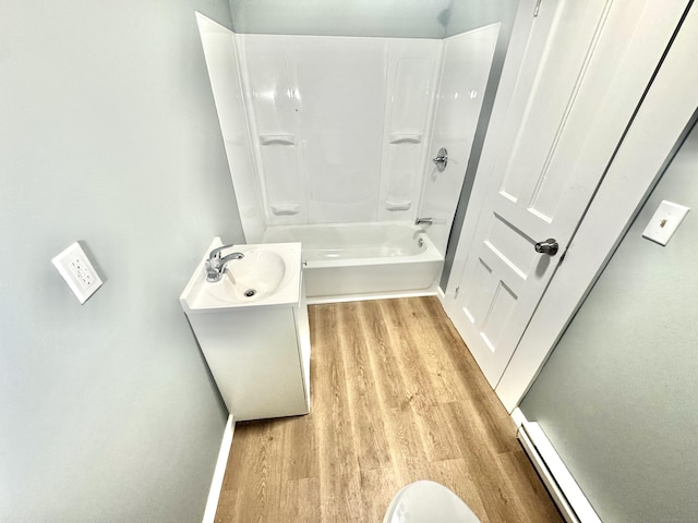 10 Fleming St, Waterbury, CT 06710 - full bath featuring wood finished floors and washtub / shower combination
