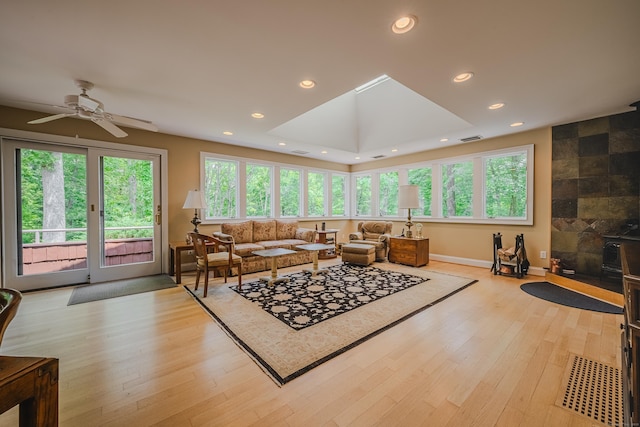5 Stone Wall Ln, Woodbridge, CT 06525 - living area featuring healthy amount of natural light, recessed lighting, light wood-style floors, and a ceiling fan