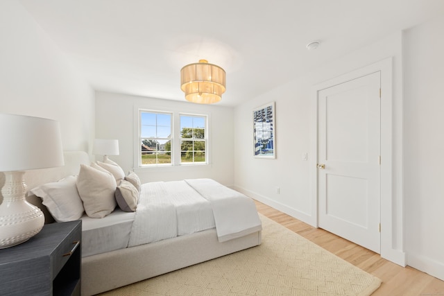 105 Blake Dr, Fairfield, CT 06824 - bedroom featuring wood finished floors and baseboards