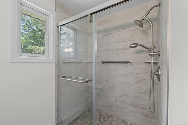 26 Caroldon Rd, Middletown, CT 06457 - bathroom featuring a shower stall